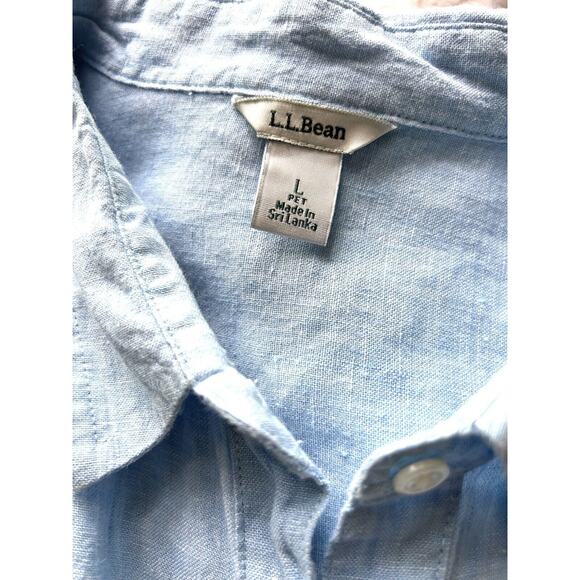 L.L. Bean Women’s 100% Linen Lgt. Blue Button Up Blouse-Large - Picture 3 of 4